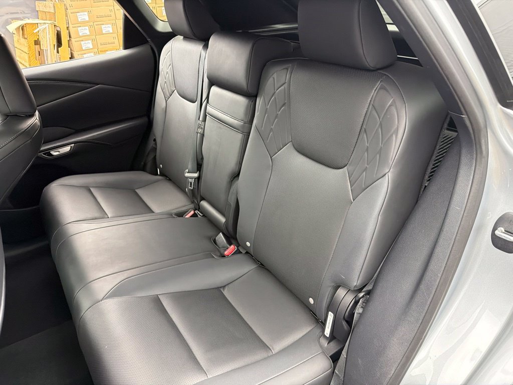Used 2024 Lexus RX 350 Premium w/ Accessory Package (Z1) AWD/4WD image 21