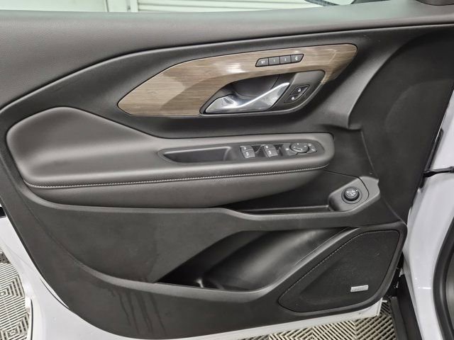 Used 2023 GMC Terrain Denali image 22