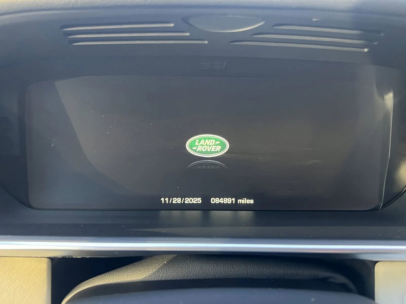 Used 2016 Land Rover Range Rover HSE image 11