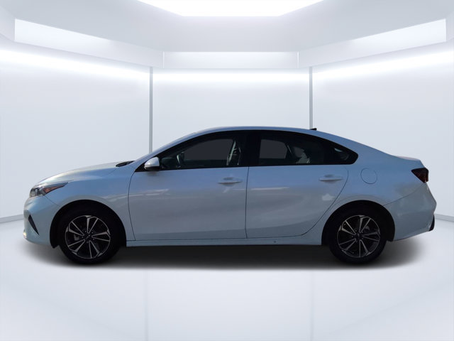 Used 2024 Kia Forte LXS FWD image 6