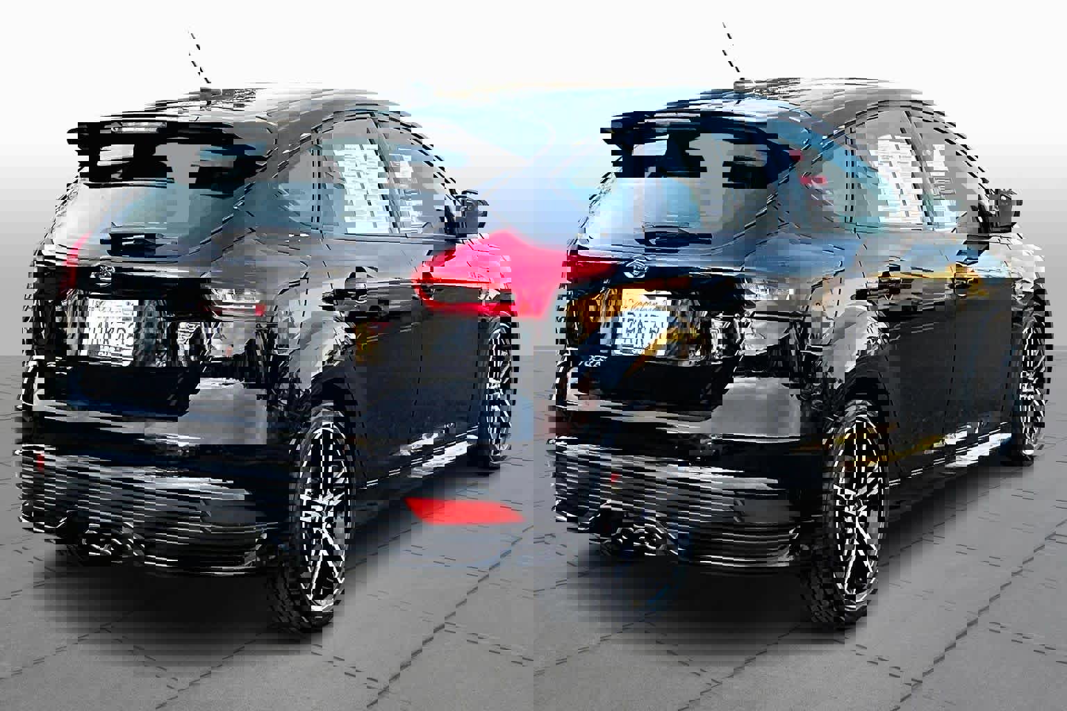 Used 2016 Ford Focus ST image 13