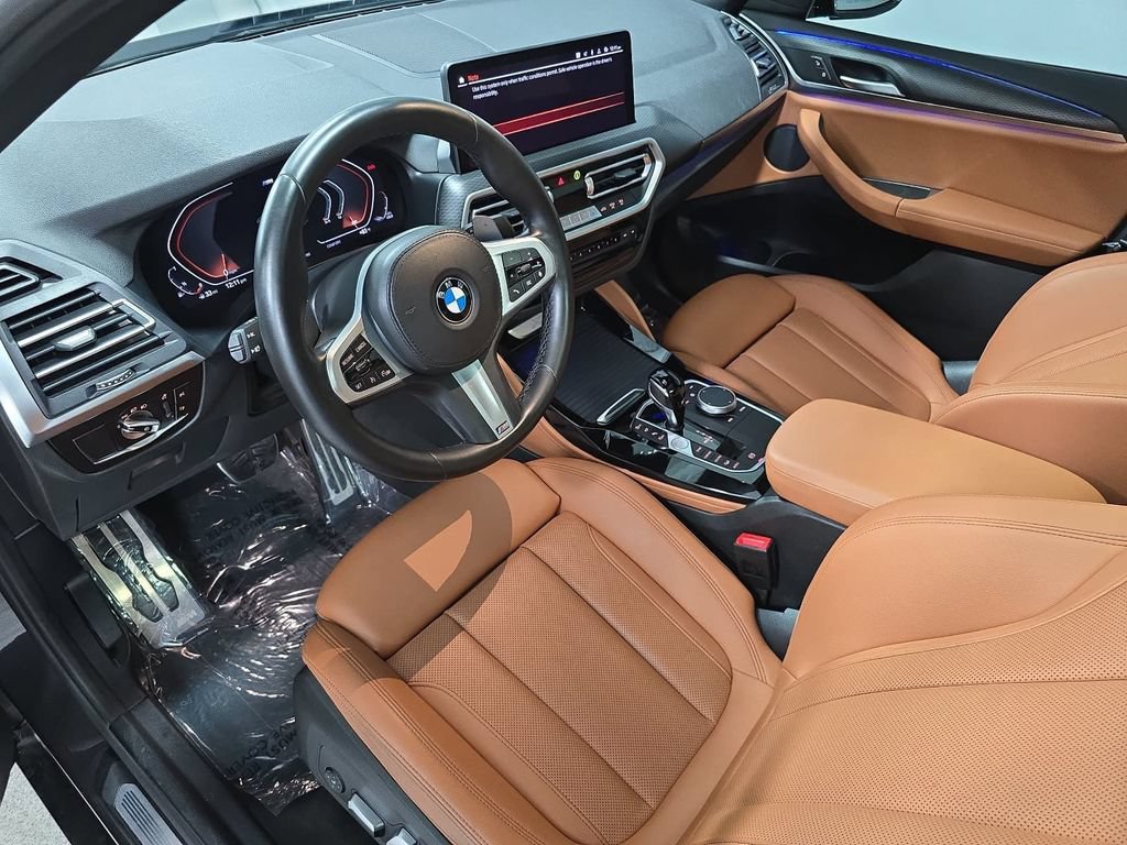 Used 2022 BMW X4 xDrive30i w/ M Sport Package 2 AWD/4WD image 4
