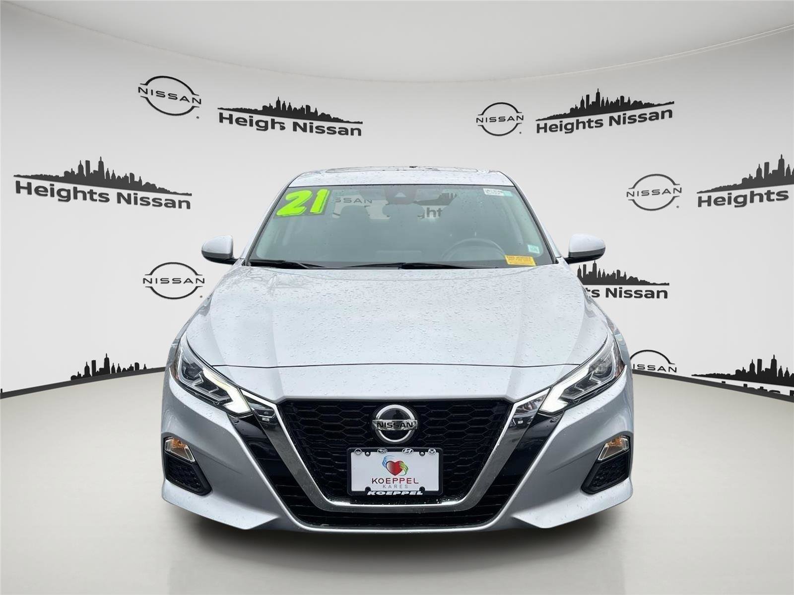Certified 2021 Nissan Altima 2.5 SV w/ SV Premium Package image 2