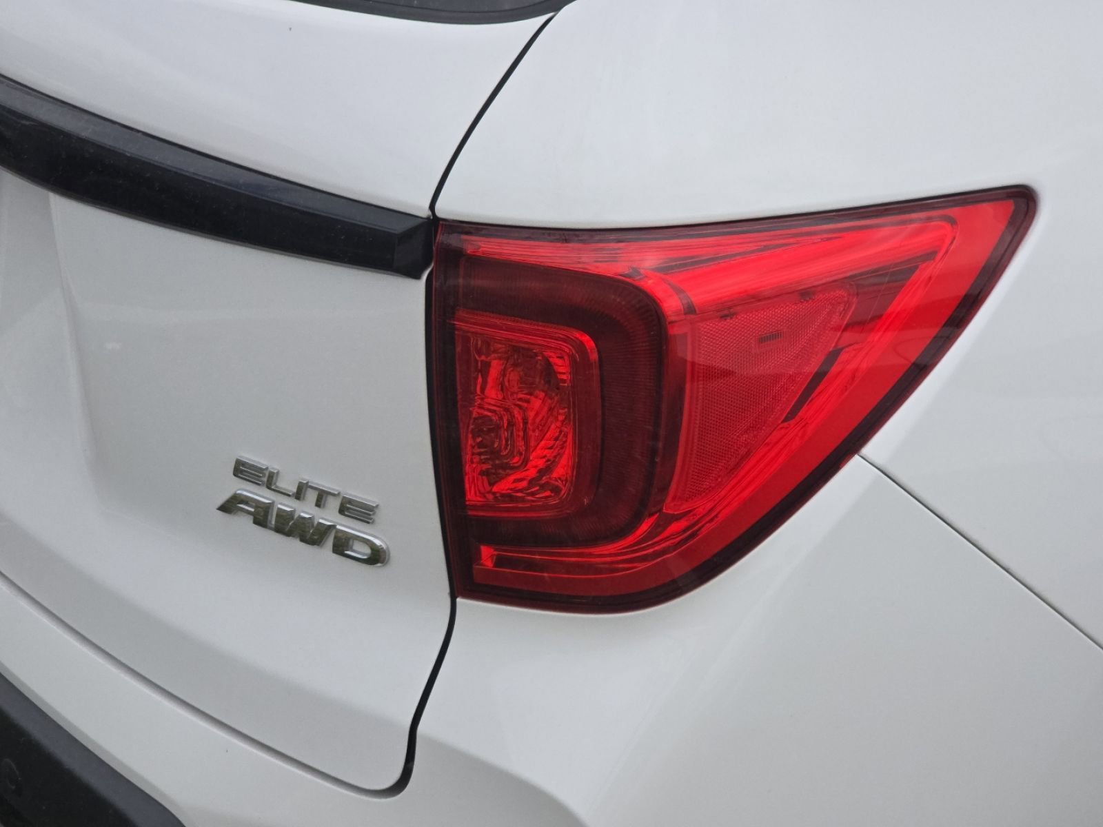 Used 2023 Honda Passport Elite image 8