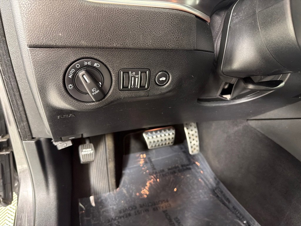 Used 2021 Dodge Charger GT w/ Navigation & Travel Group image 13