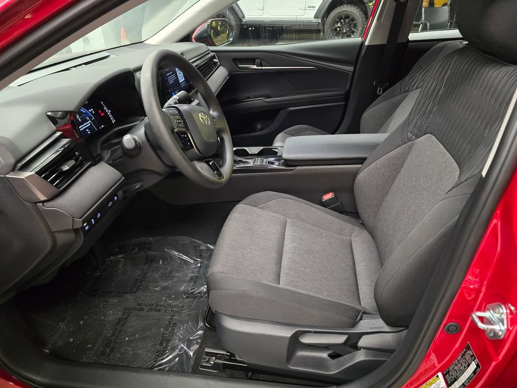 Used 2026 Toyota Camry LE FWD image 16
