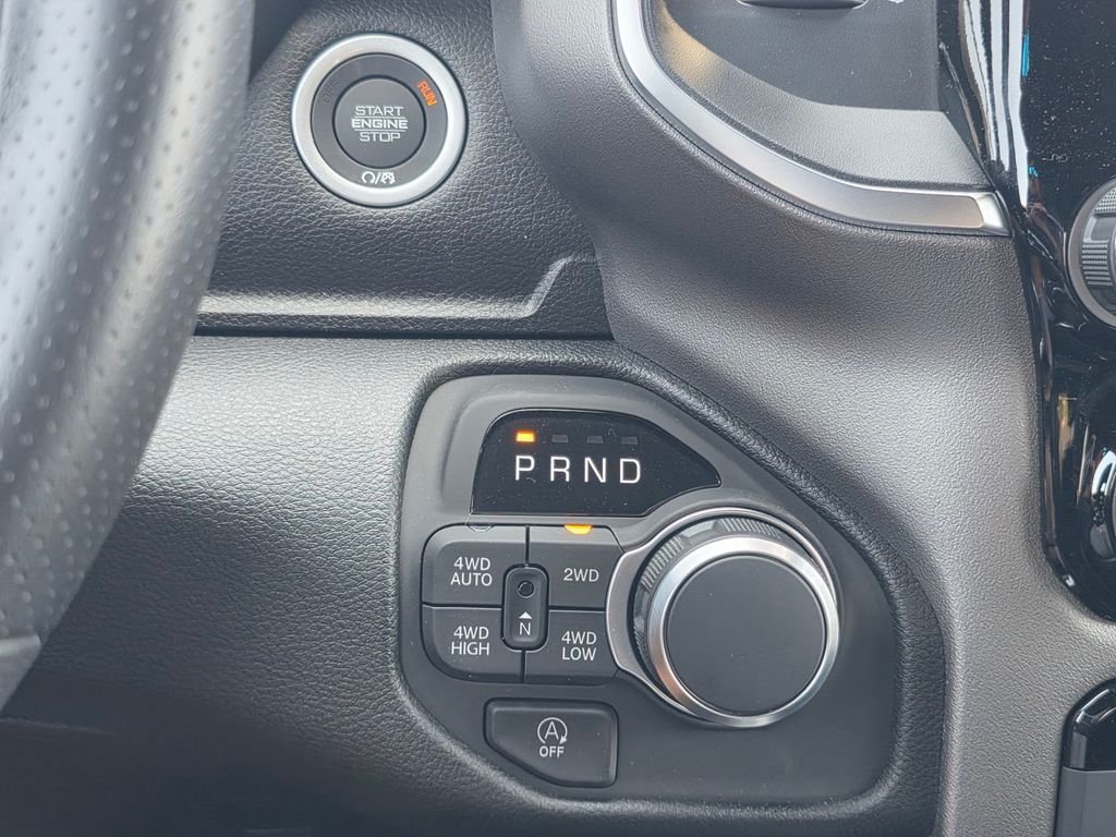 New 2026 RAM 1500 Big Horn w/ Night Edition AWD/4WD image 17