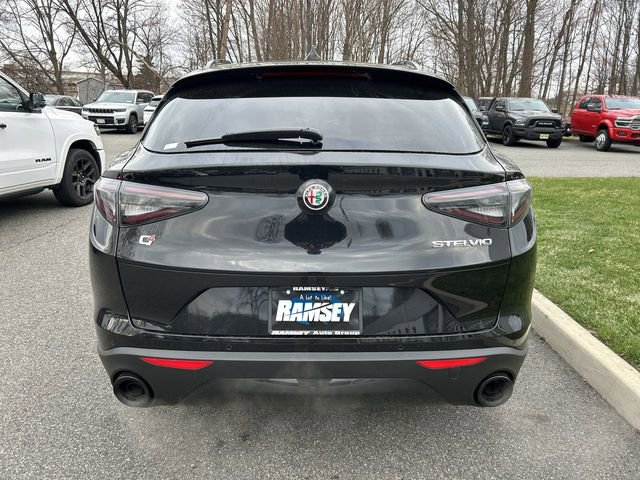 New 2026 Alfa Romeo Stelvio Sprint AWD/4WD image 7