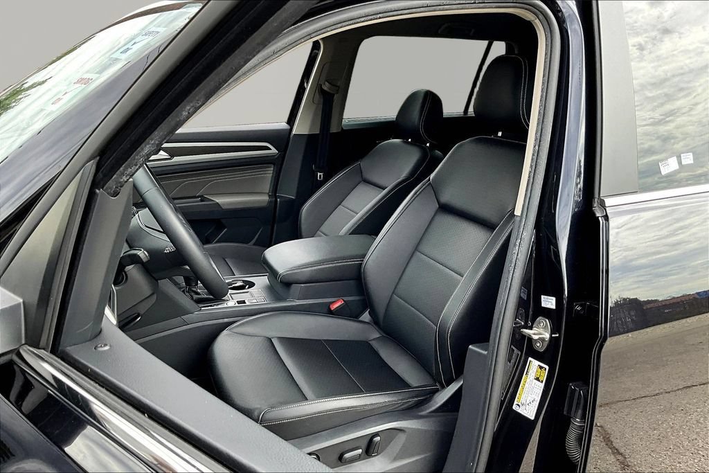 Used 2023 Volkswagen Atlas SE FWD image 20