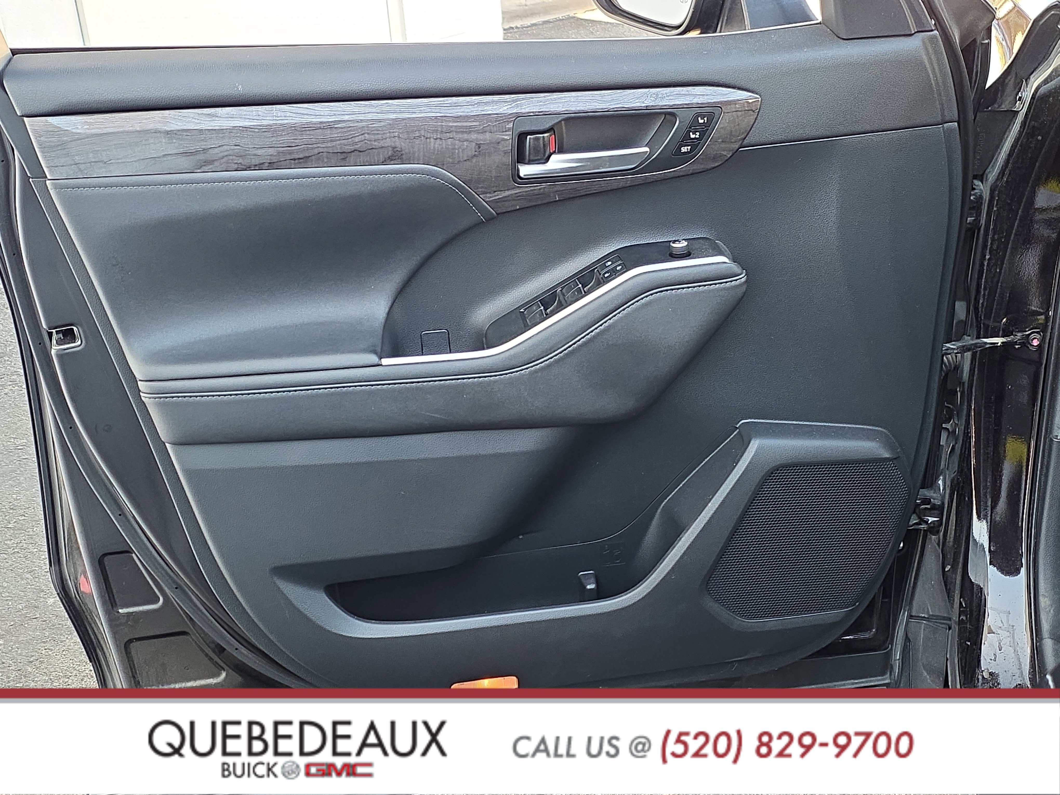 Used 2020 Toyota Highlander Platinum AWD/4WD image 9