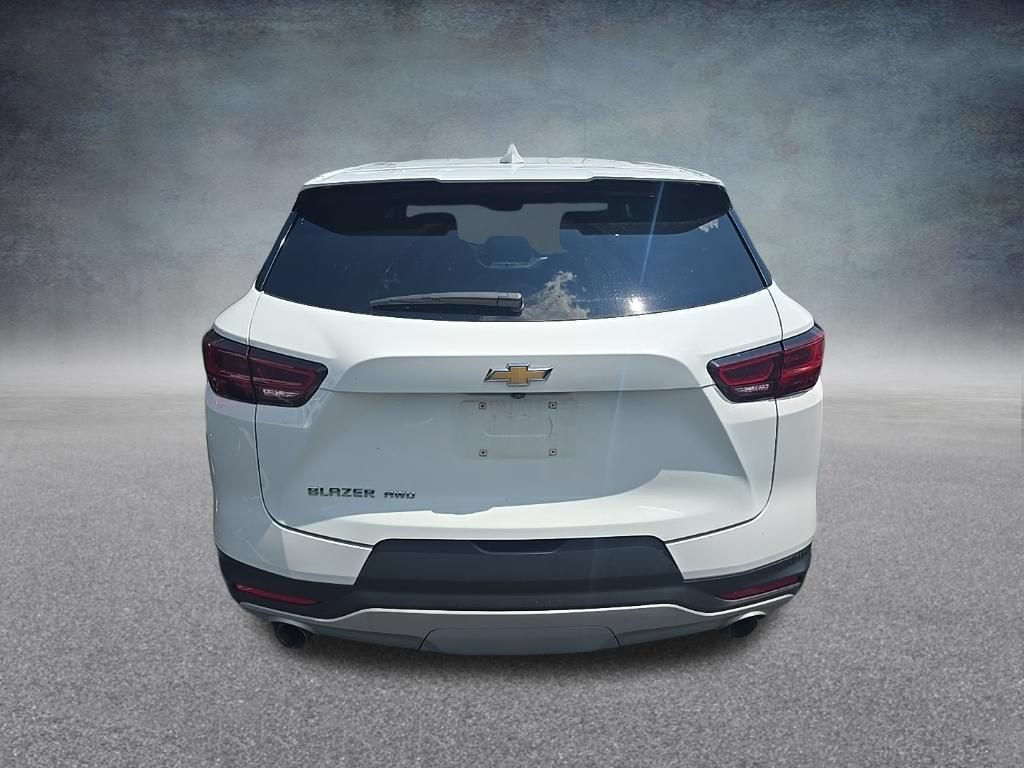 Used 2025 Chevrolet Blazer LT AWD/4WD image 7