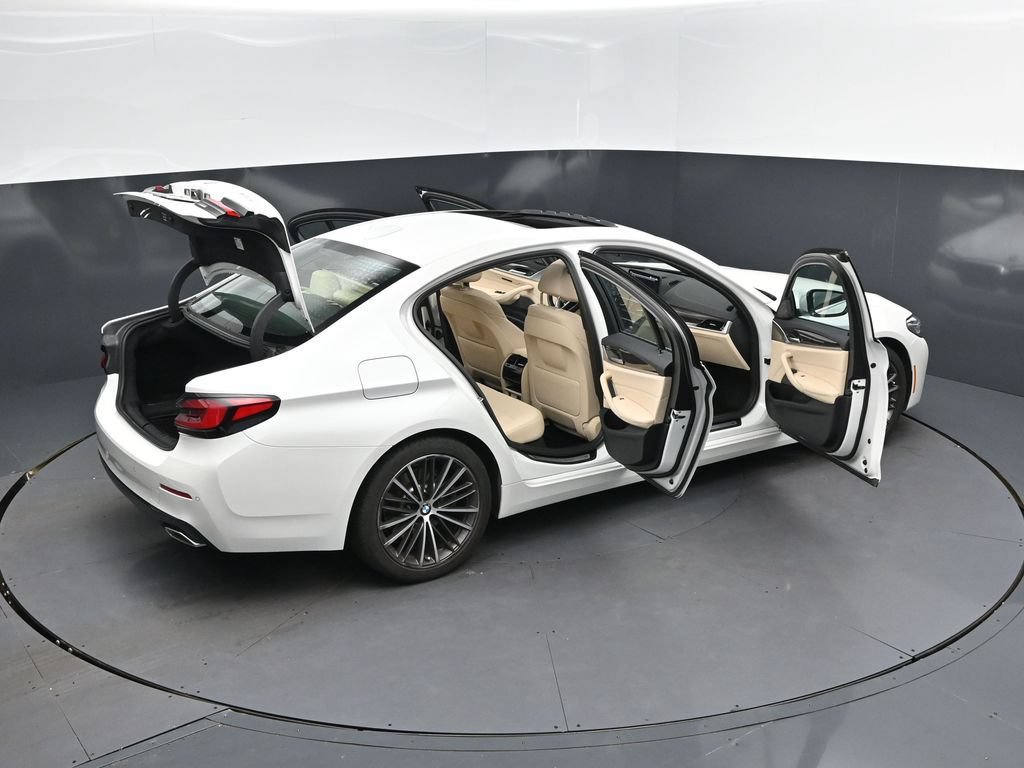 Certified 2023 BMW 530i w/ Premium Package RWD image 49