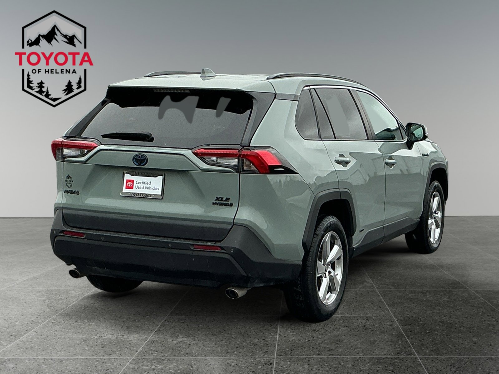 Certified 2021 Toyota RAV4 XLE Premium image 5