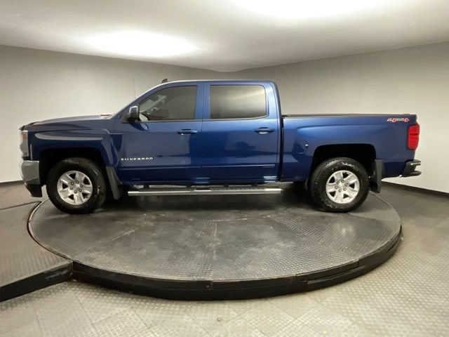 Certified 2017 Chevrolet Silverado 1500 LT w/ All Star Edition AWD/4WD image 4