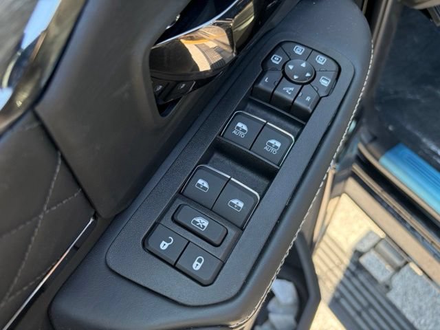 New 2026 RAM 3500 Limited AWD/4WD image 12