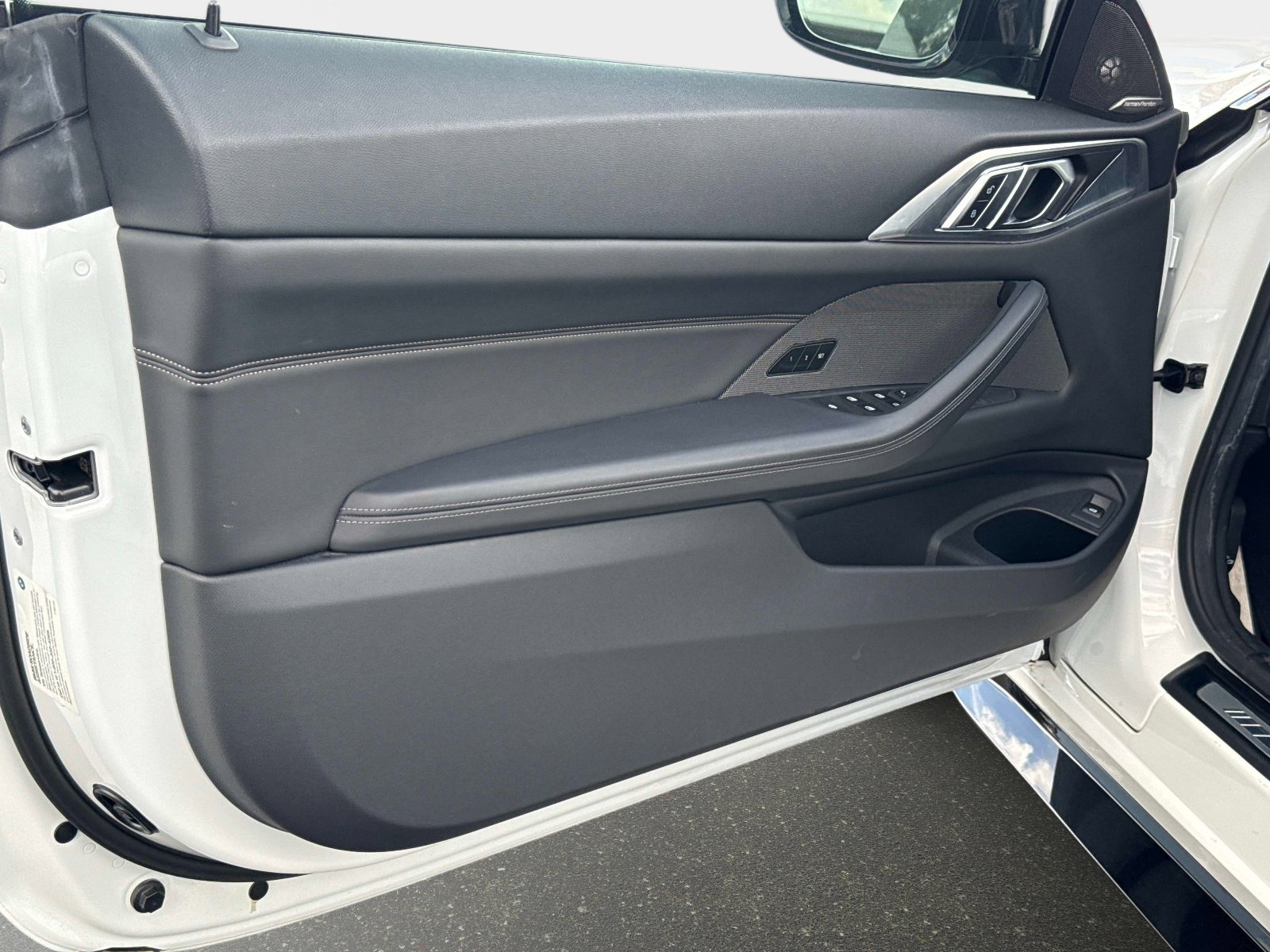 Used 2023 BMW M4 xDrive Competition image 32