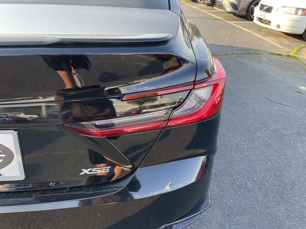 Used 2025 Toyota Camry XSE w/ Premium Package image 18