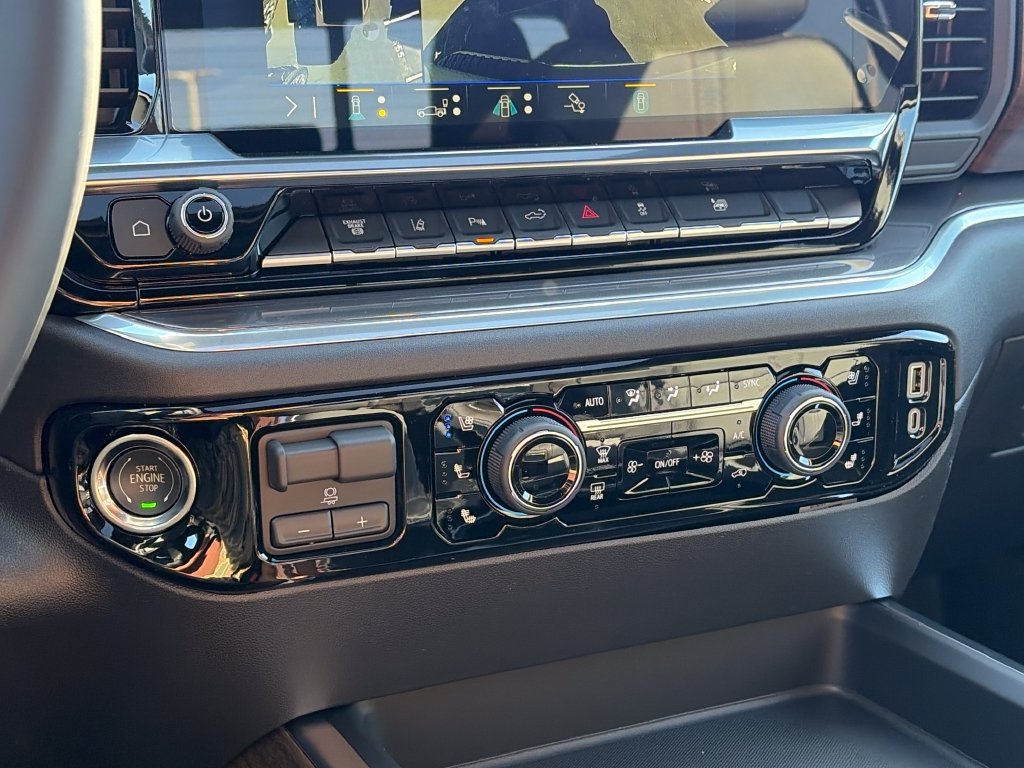 New 2026 Chevrolet Silverado 3500 High Country w/ High Country Premium Package AWD/4WD image 22