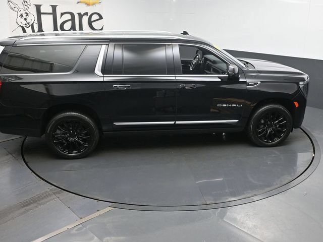 Used 2023 GMC Yukon XL Denali AWD/4WD image 40