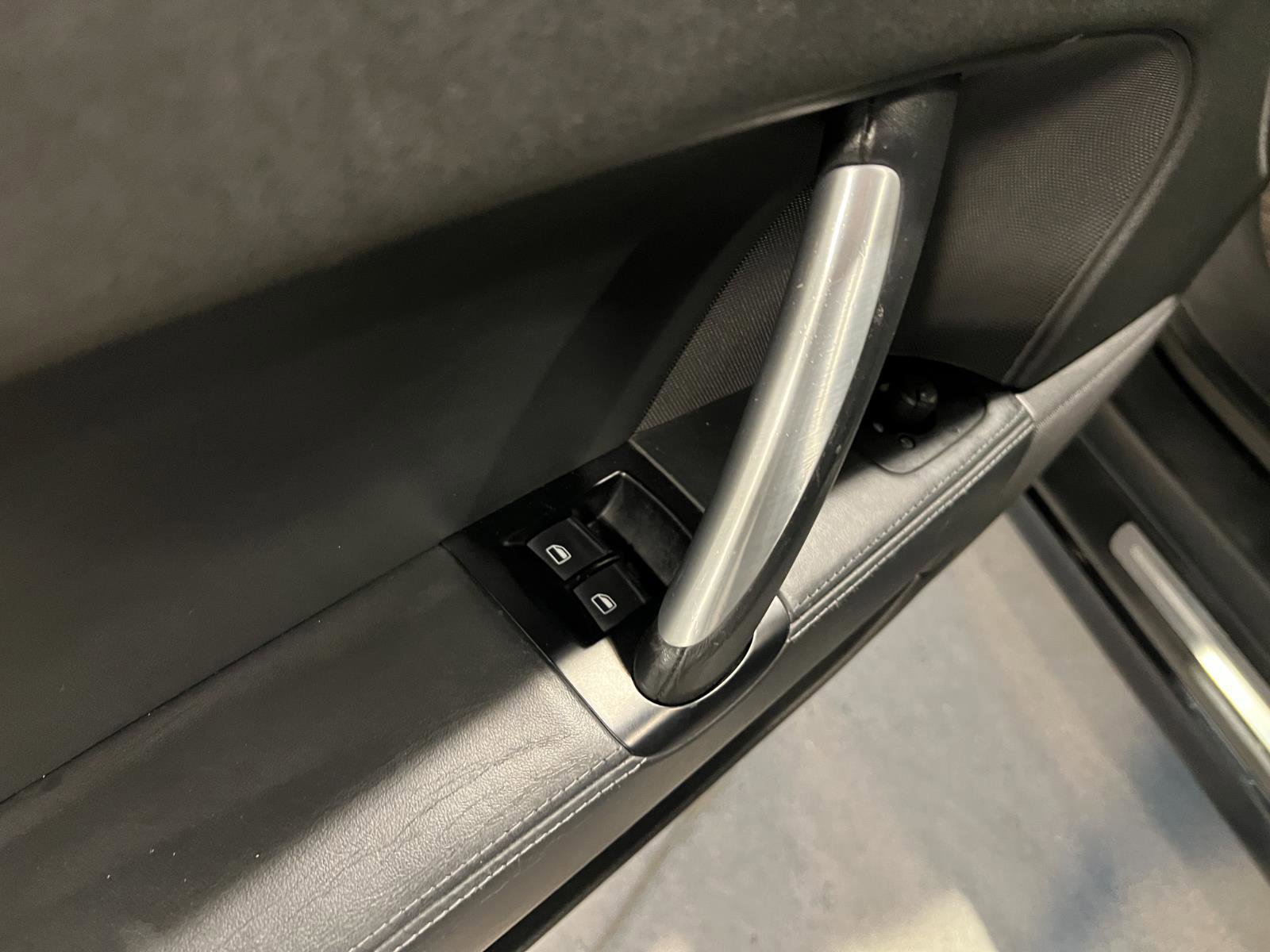 Used 2008 Audi TT 3.2 image 25