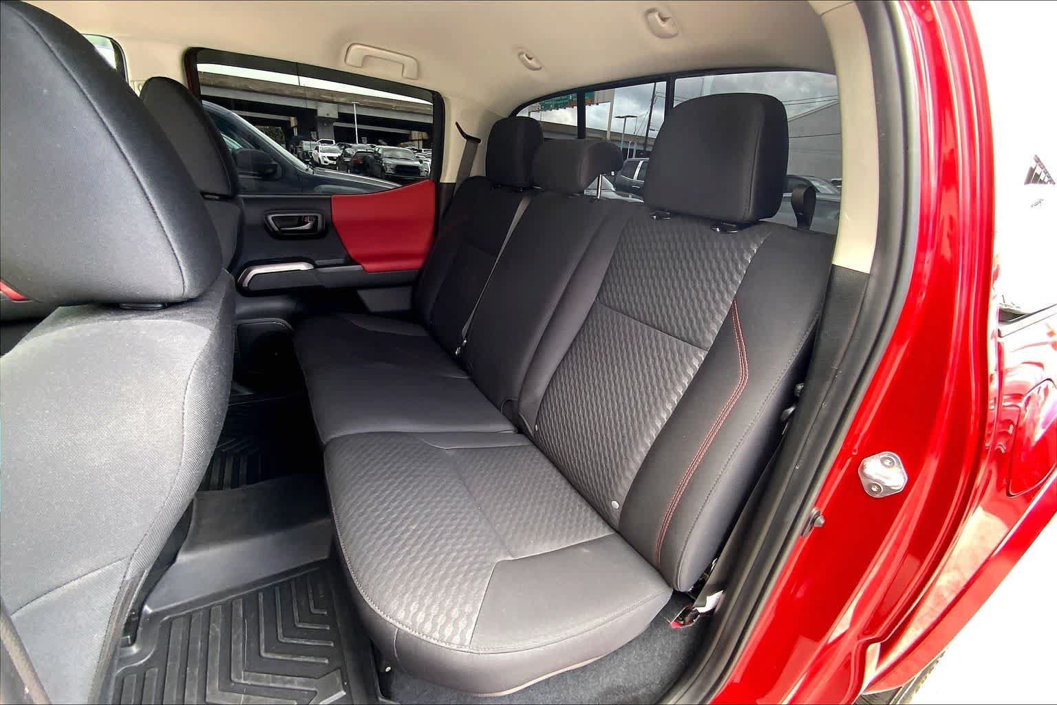 Used 2023 Toyota Tacoma SR5 RWD image 29
