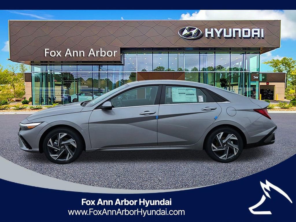 New 2026 Hyundai Elantra Limited FWD image 2