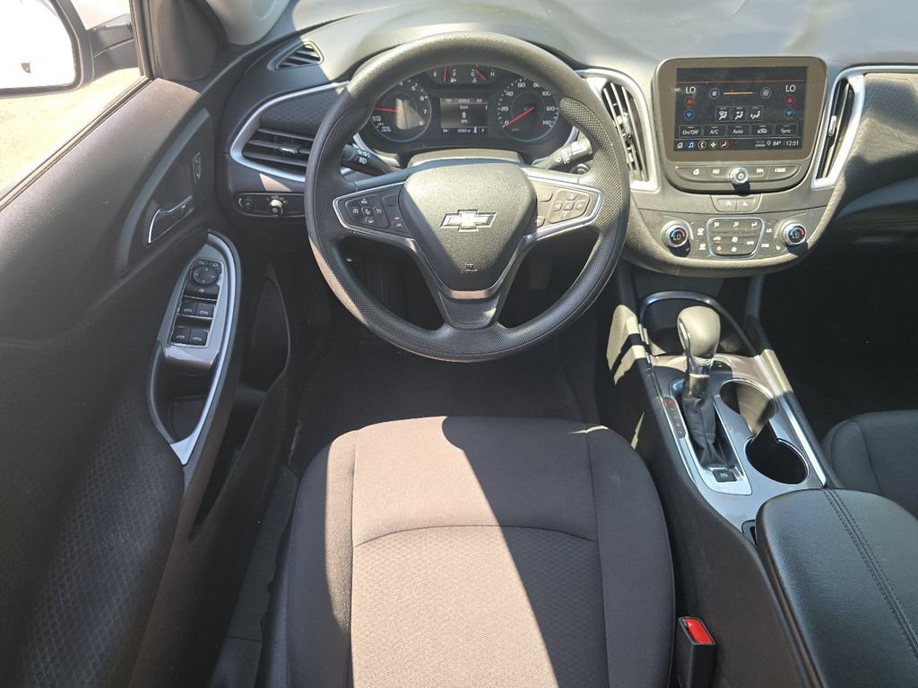 Used 2024 Chevrolet Malibu LT FWD image 21