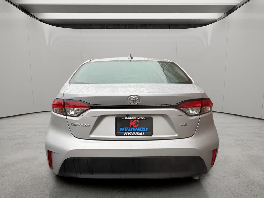 Used 2024 Toyota Corolla LE image 4