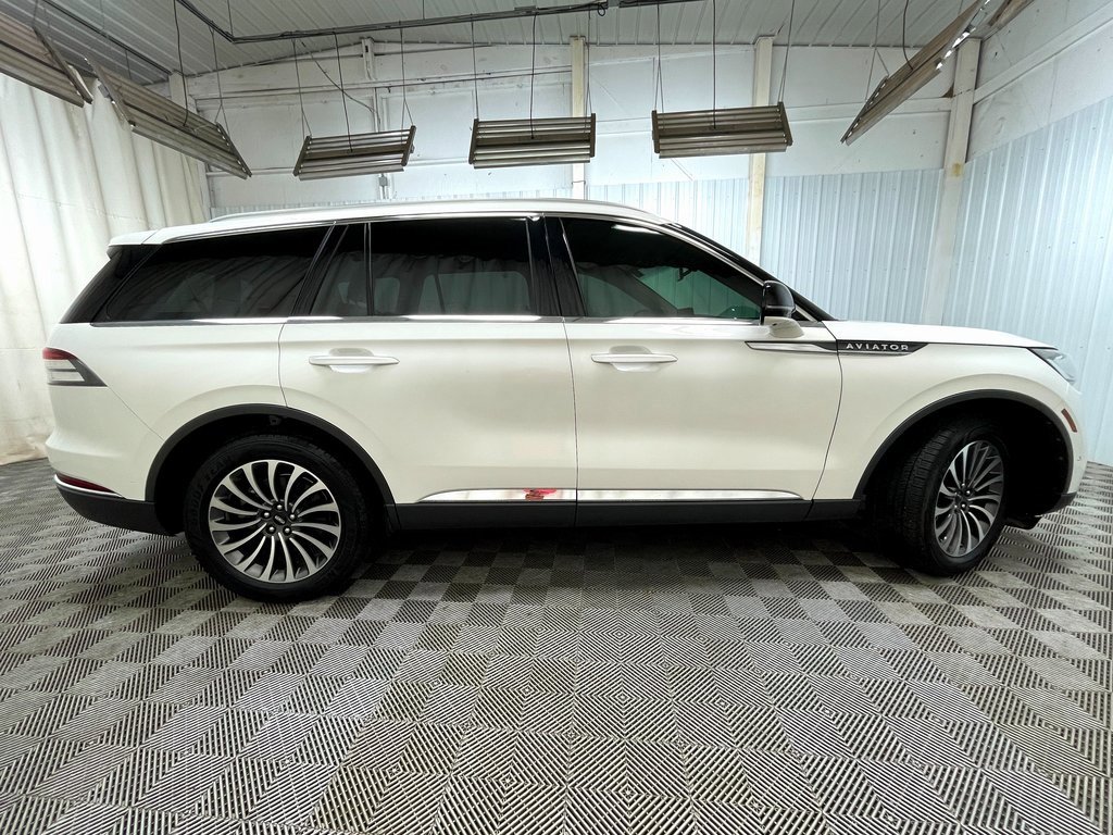 Used 2020 Lincoln Aviator Reserve w/ Elements Package Plus image 24