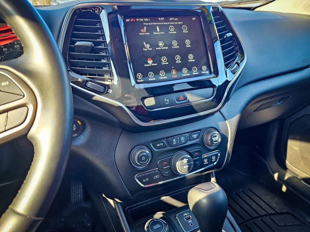 Used 2020 Jeep Cherokee Limited image 21