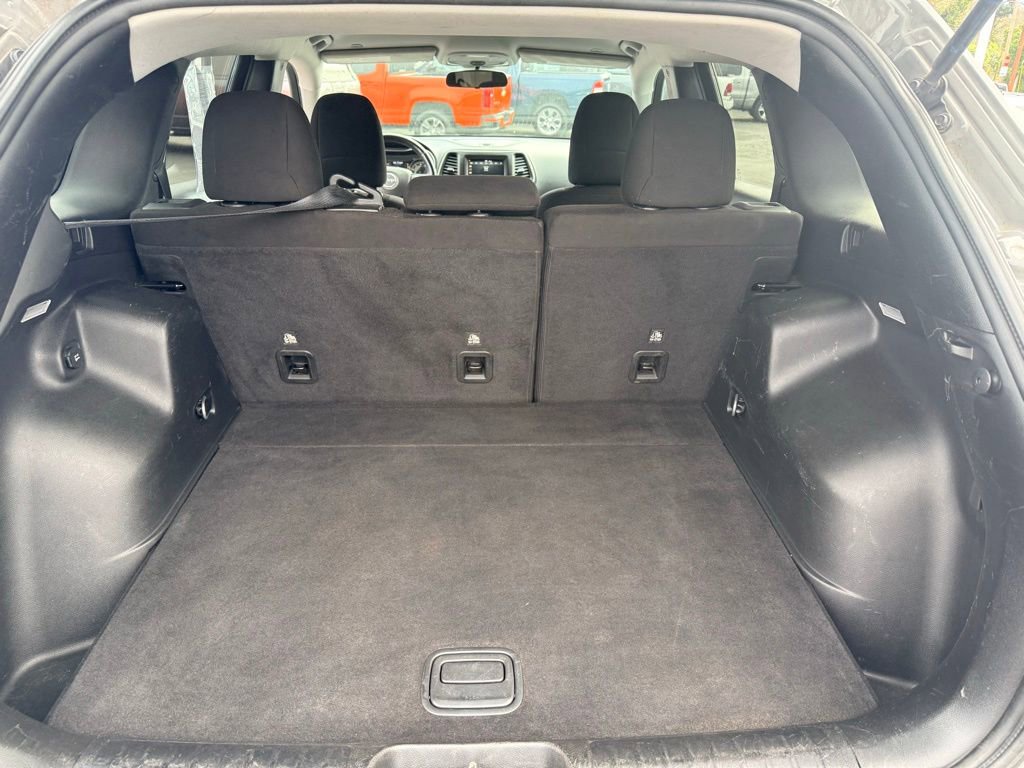 Used 2019 Jeep Cherokee Sport image 31