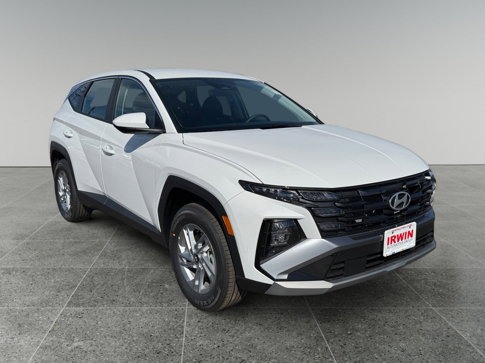 New 2025 Hyundai Tucson SE image 7