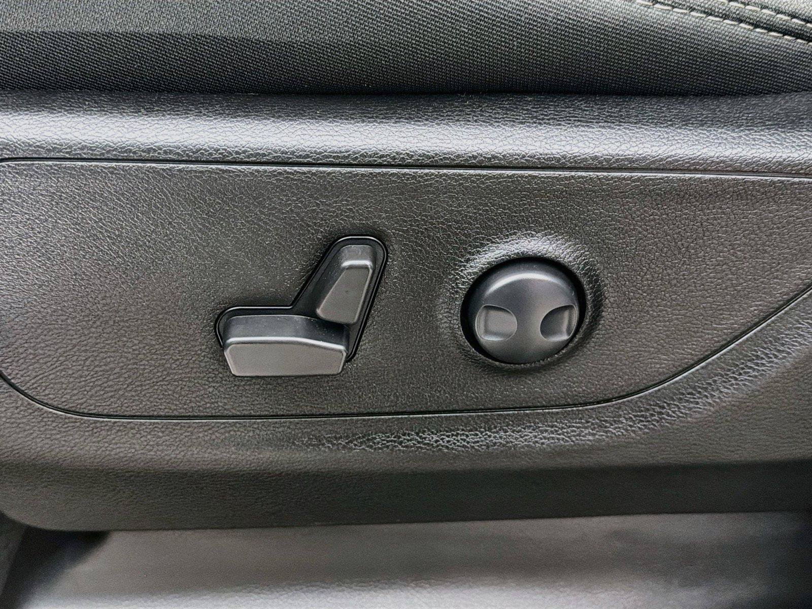 Used 2023 RAM 1500 Big Horn AWD/4WD image 43