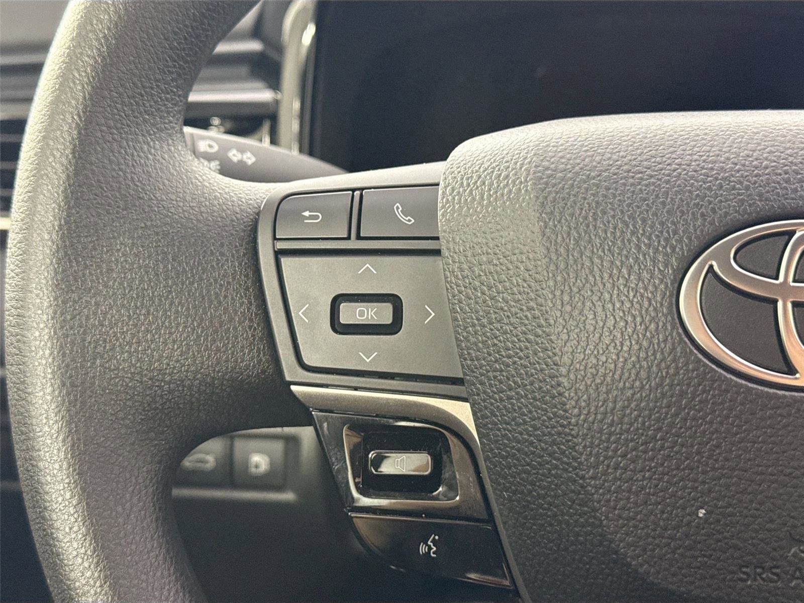 Certified 2025 Toyota Camry LE image 17