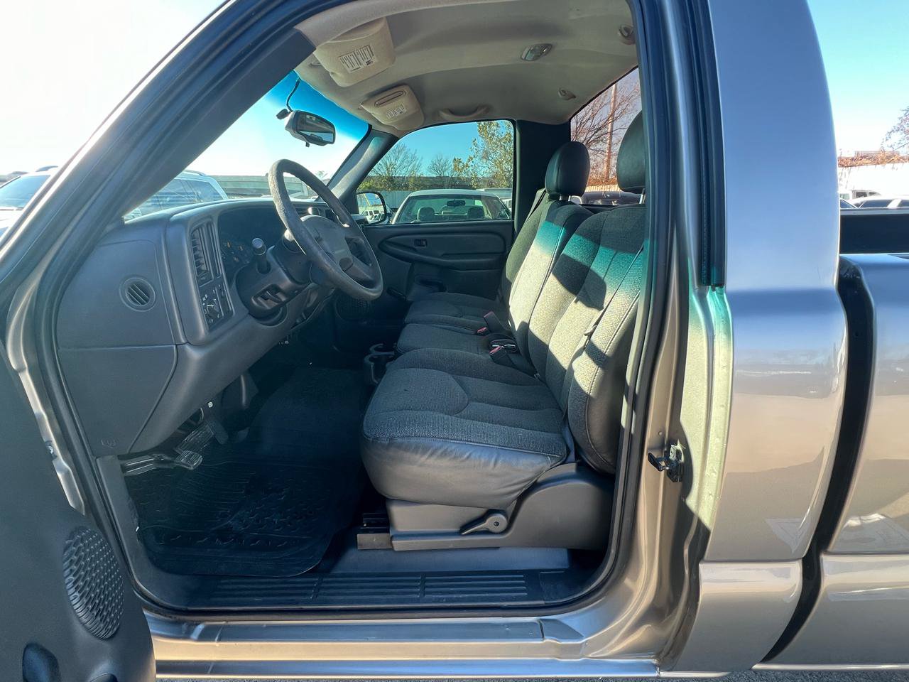 Used 2003 GMC Sierra 1500 W/T RWD image 27