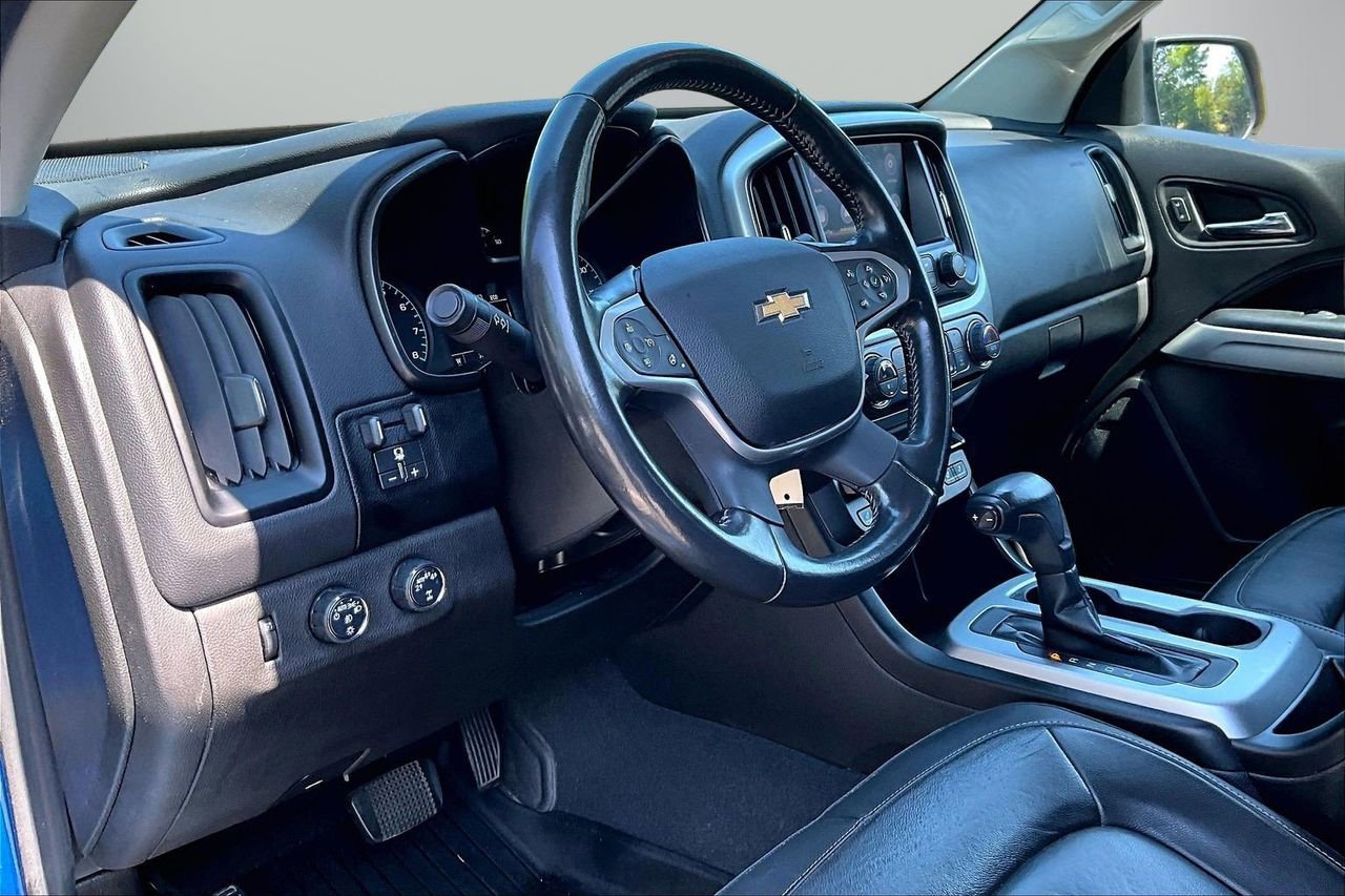 Used 2021 Chevrolet Colorado LT w/ Luxury Package AWD/4WD image 18