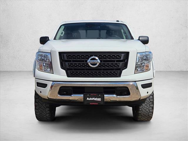Used 2021 Nissan Titan SV w/ SV Convenience Package AWD/4WD image 2