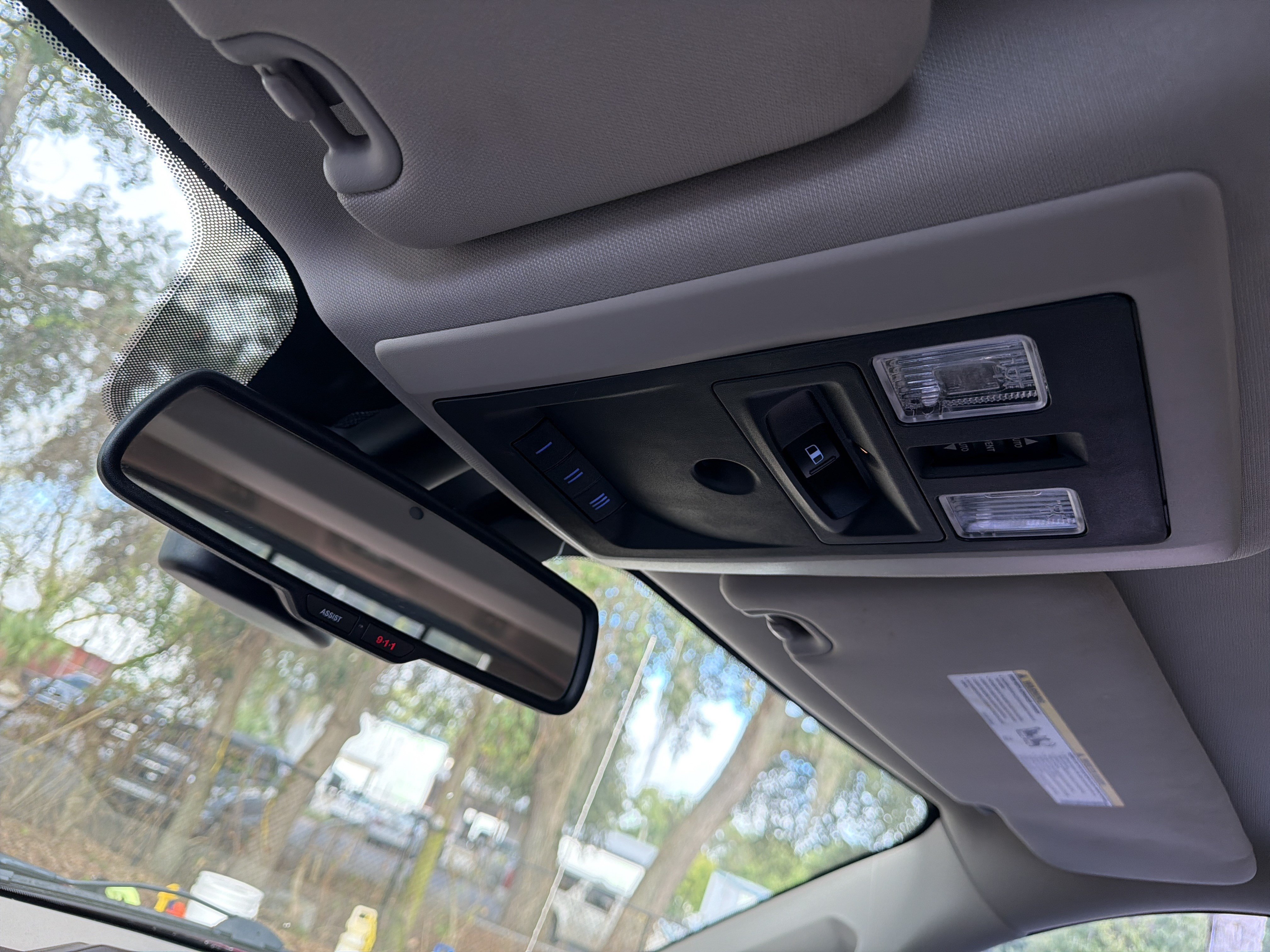 Used 2014 RAM 1500 Laramie w/ Convenience Group AWD/4WD image 28