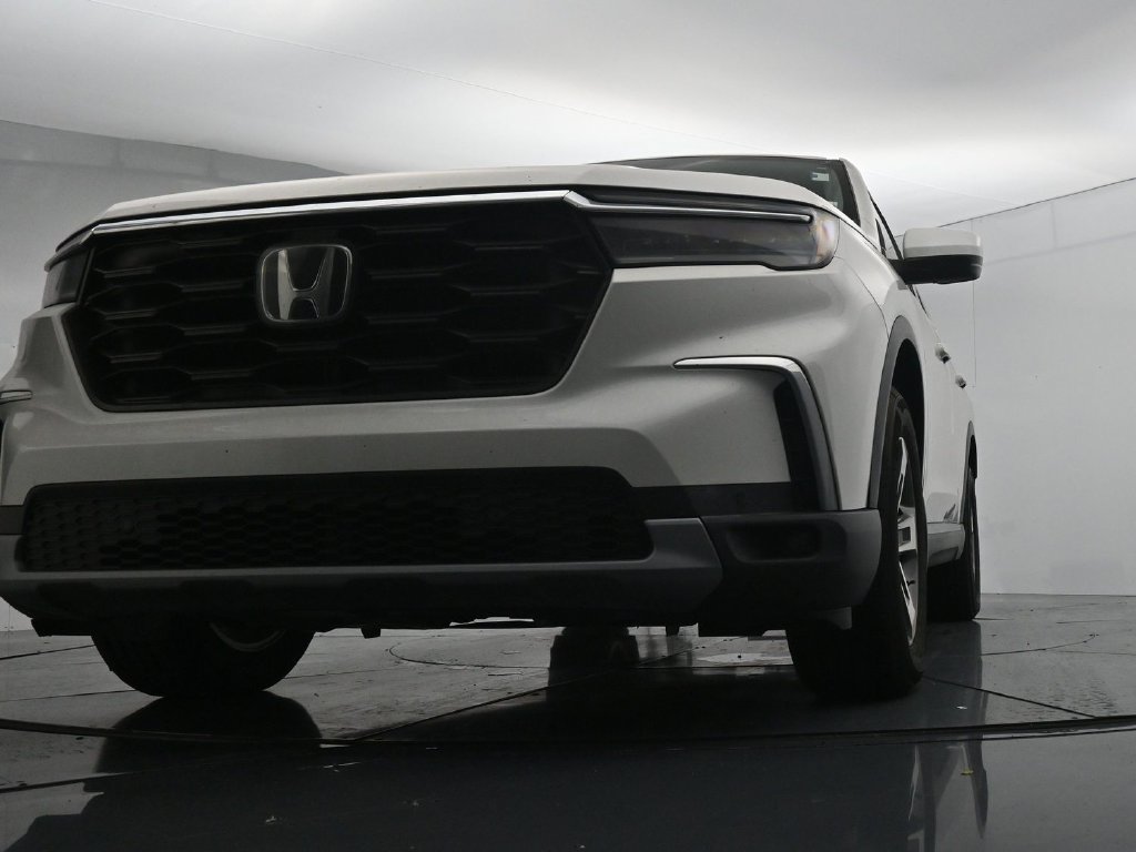 Used 2023 Honda Pilot EX-L image 19