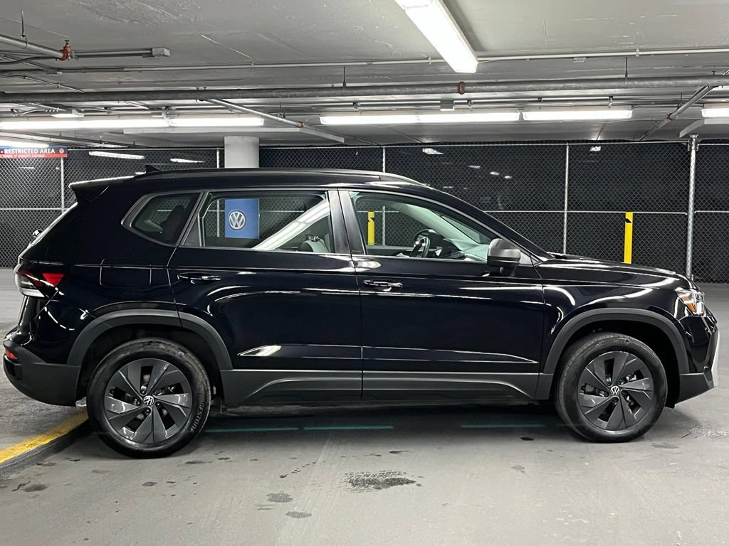 Used 2025 Volkswagen Taos S FWD image 35
