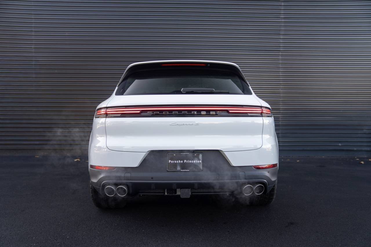 New 2026 Porsche Cayenne S AWD/4WD image 10