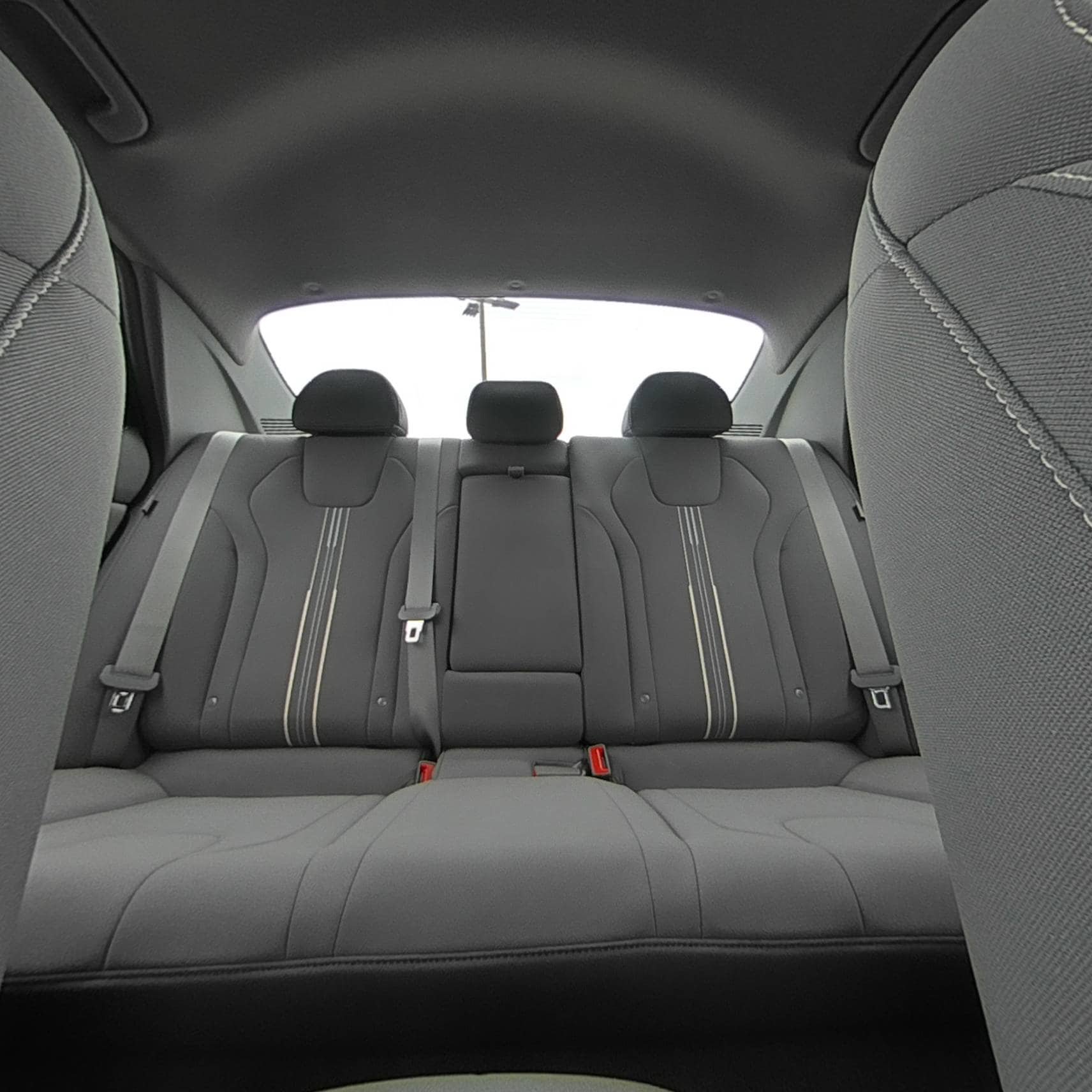 Certified 2024 Hyundai Elantra SEL w/ Convenience Package FWD image 33