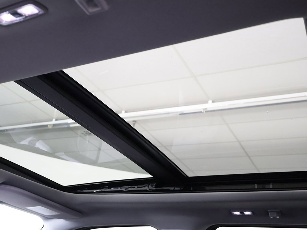 Used 2023 Ford F150 Lariat w/ Equipment Group 502A High image 24