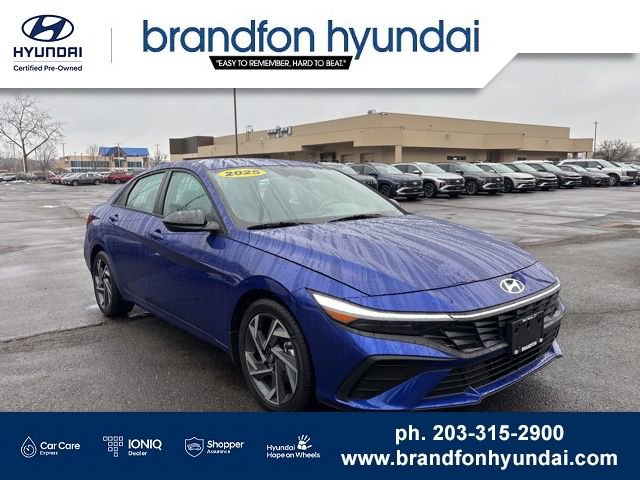 Certified 2025 Hyundai Elantra Sport FWD image 1