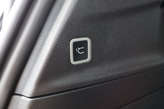 Used 2026 Chrysler Pacifica Select AWD/4WD image 42