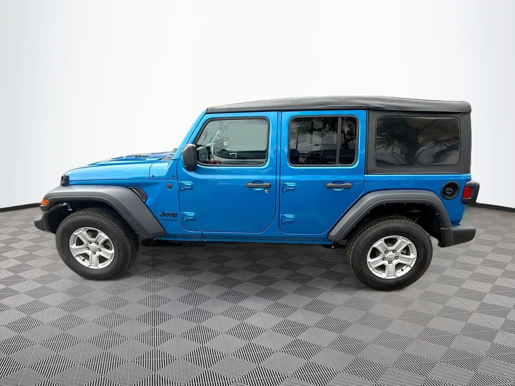 Used 2022 Jeep Wrangler Unlimited Sport AWD/4WD image 9