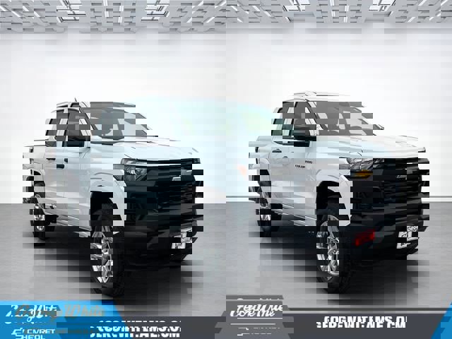 Used 2024 Chevrolet Colorado W/T w/ WT Convenience Package II AWD/4WD image 1