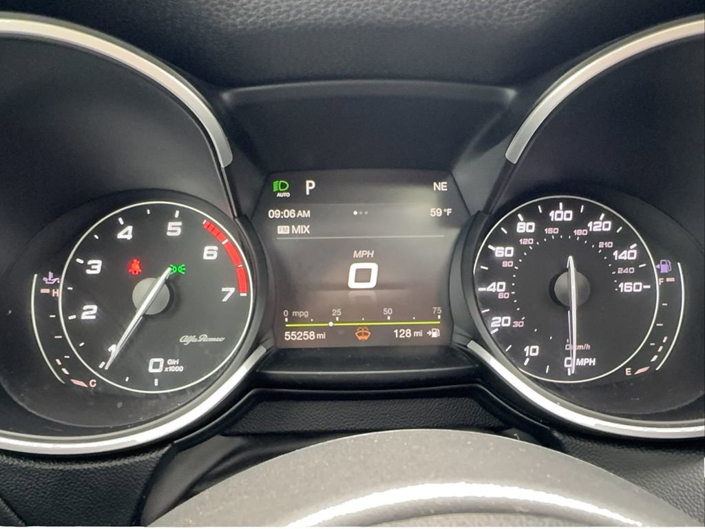 Used 2019 Alfa Romeo Stelvio Ti w/ Nero Edizione image 41