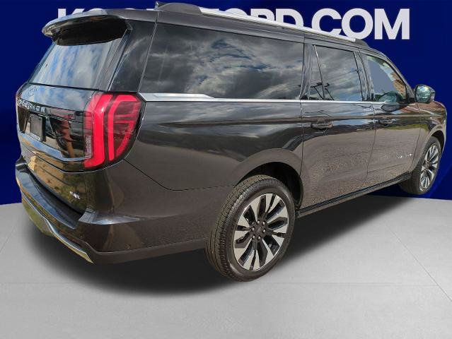 Certified 2025 Ford Expedition Max Platinum w/ Driver's Package AWD/4WD image 5