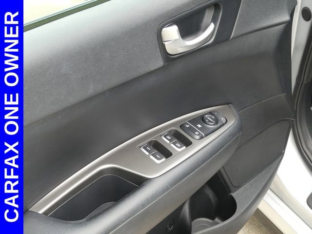 Used 2020 Kia Optima SE FWD image 14